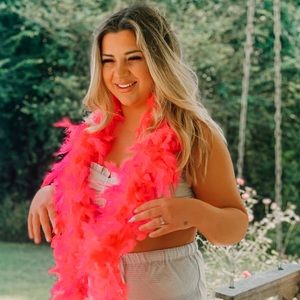 Meet your Posher, Mikayla